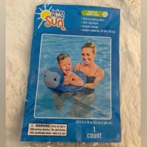 NEW Brand New Bring On The Sun Animal Split Ring Penguin For Kids